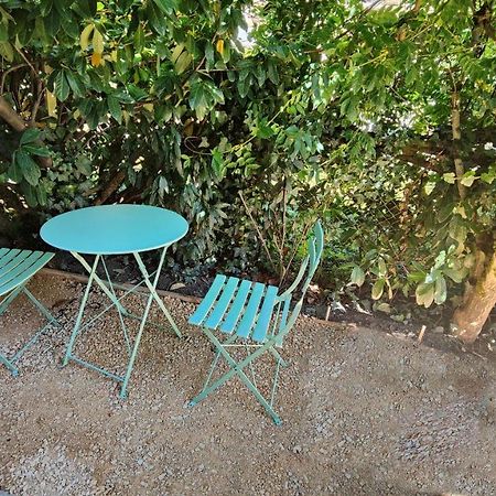 Le Petit Paradis Брив ла Гайард Екстериор снимка