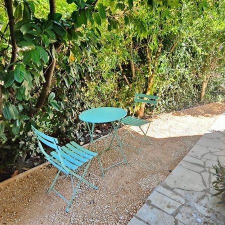 Le Petit Paradis Брив ла Гайард Екстериор снимка
